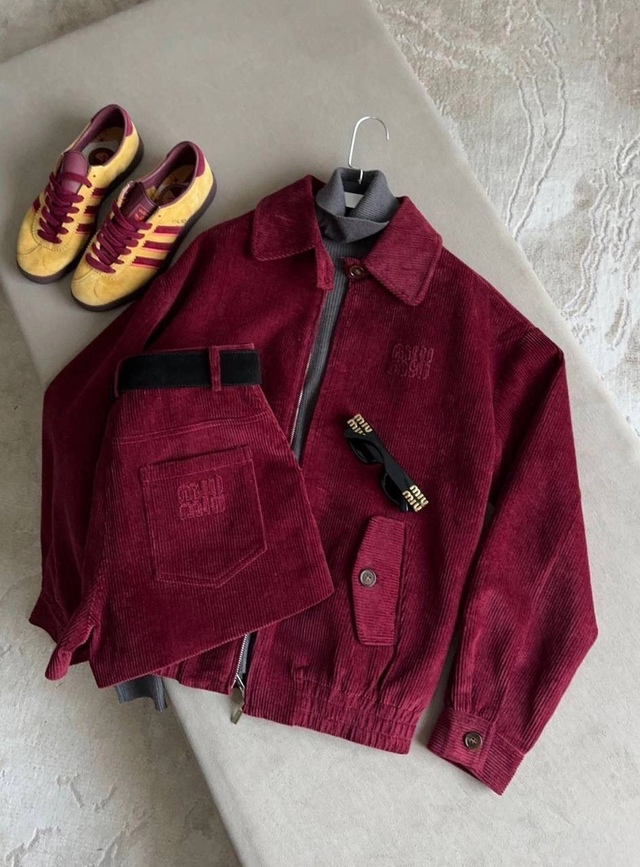 Костюм 23002562