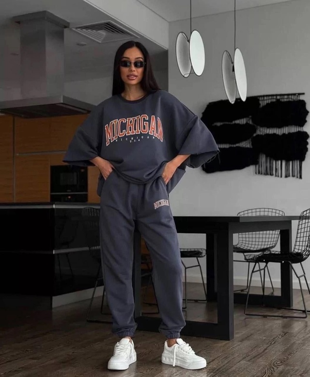 Спортивный костюм 23002586