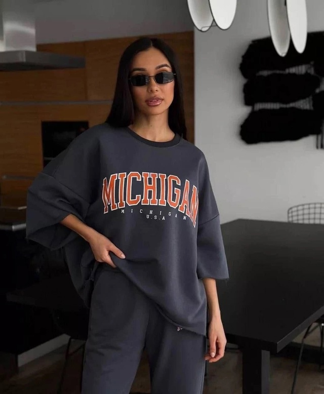 Спортивный костюм 23002586