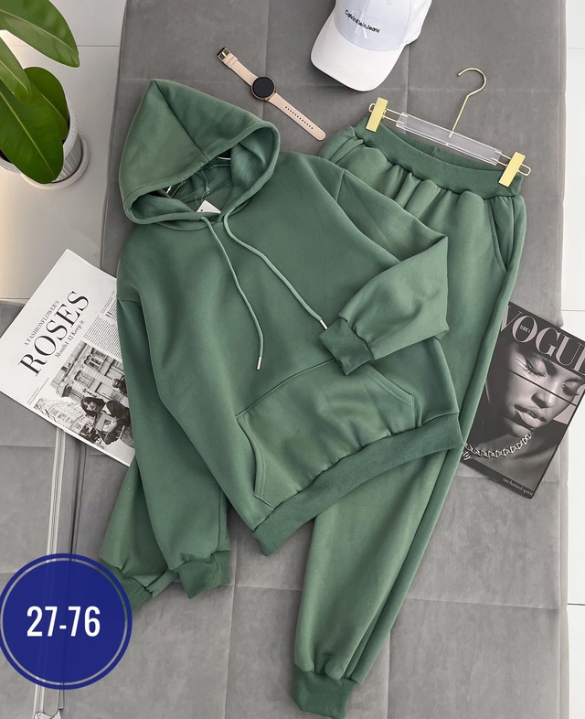 Спортивный костюм 23001415