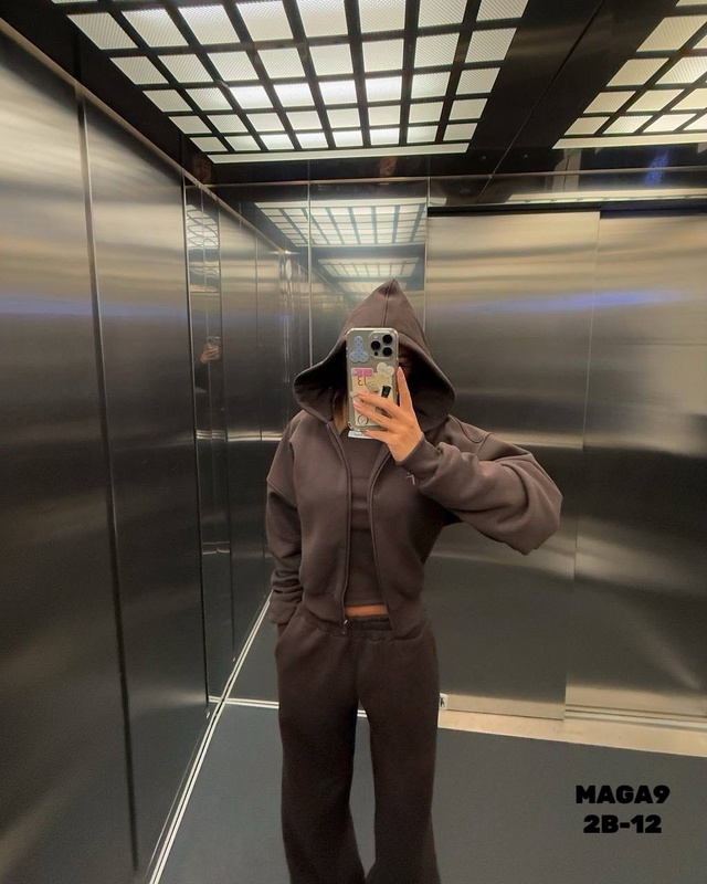 Спортивный костюм 23003866