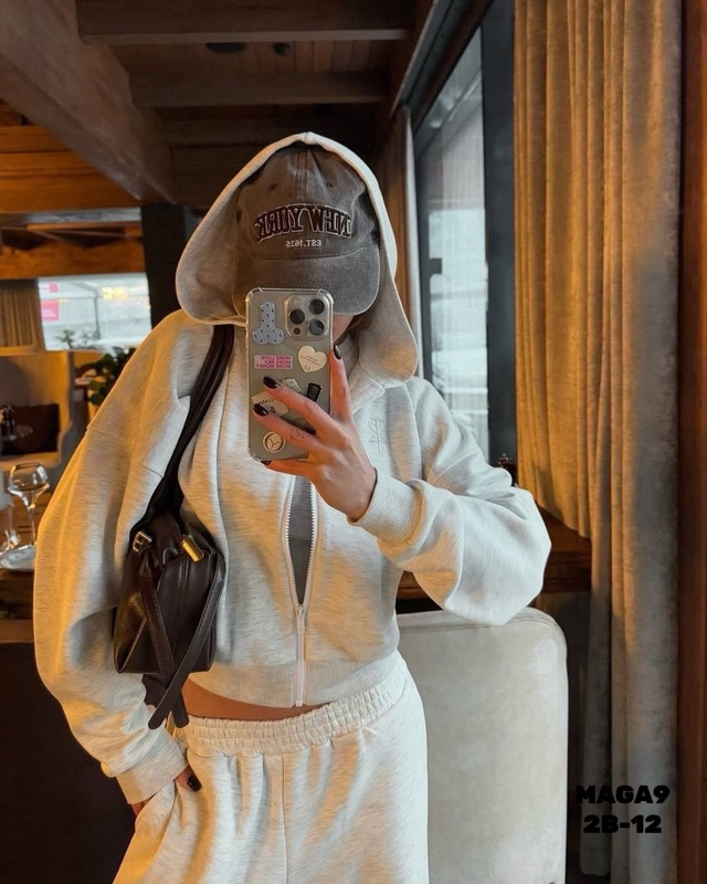 Спортивный костюм 23003866