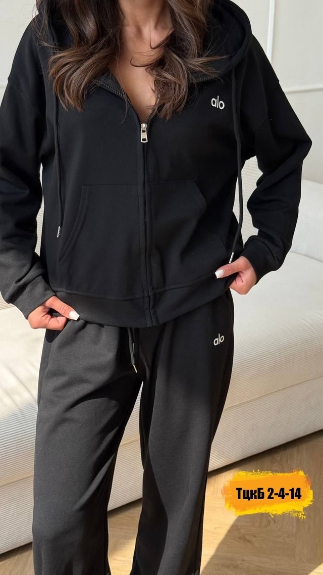 Спортивный костюм 23007550