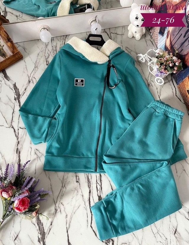 Спортивный костюм 23008578