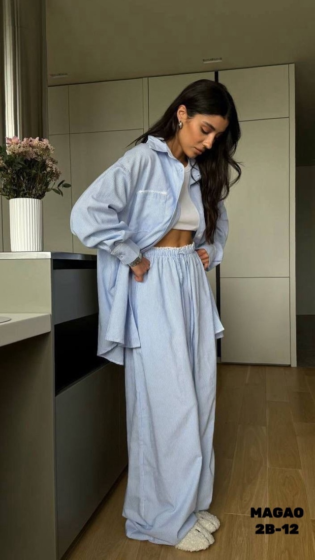 Спортивный костюм 23008512