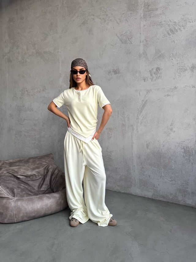 Костюм 23008323