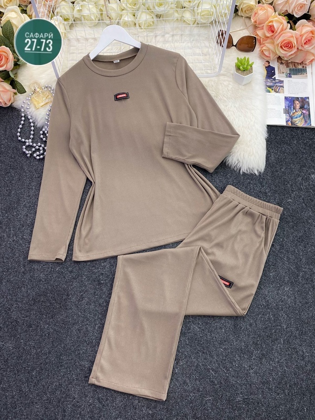 Костюм 23009210