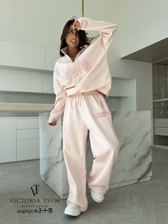 Спортивный костюм 23010574