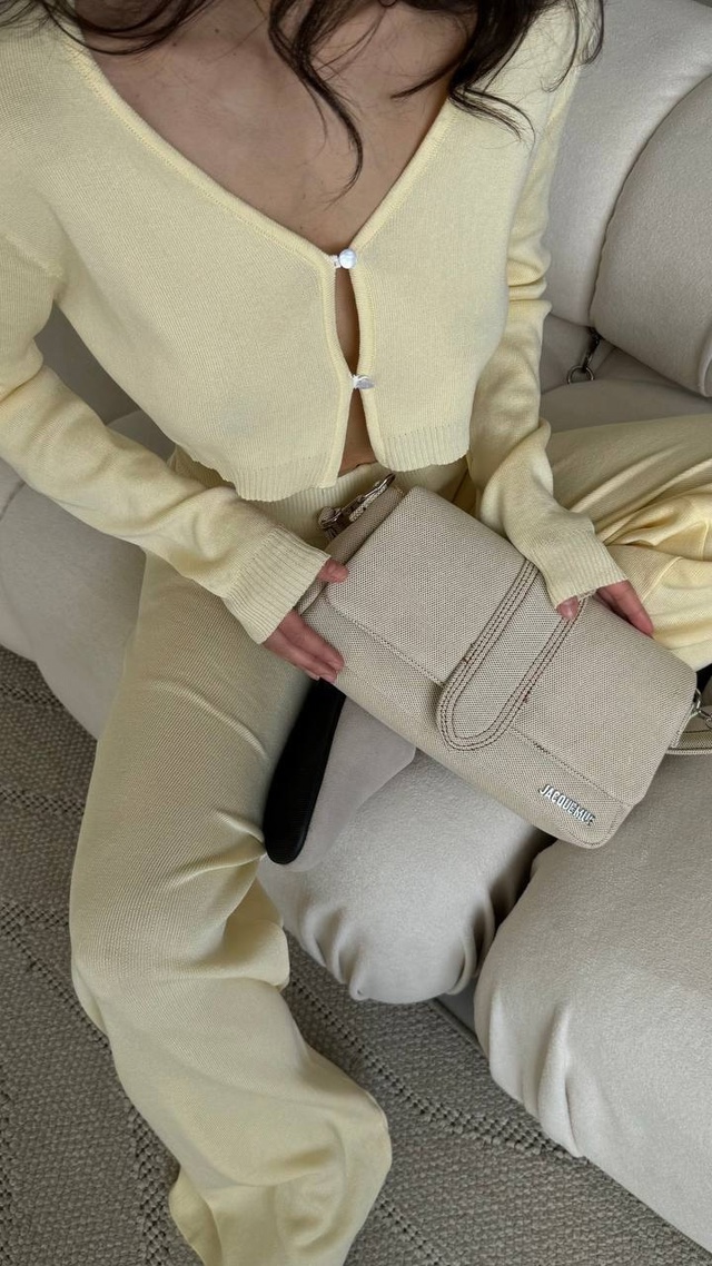 Костюм 23009800