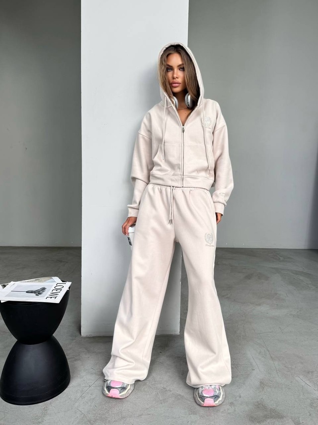 Спортивный костюм 23010022