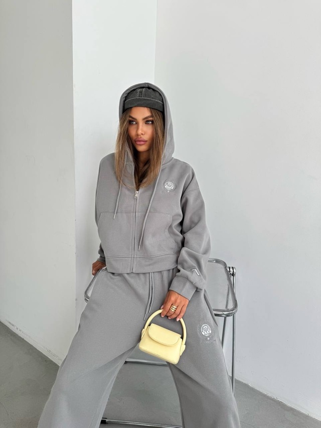 Спортивный костюм 23010021