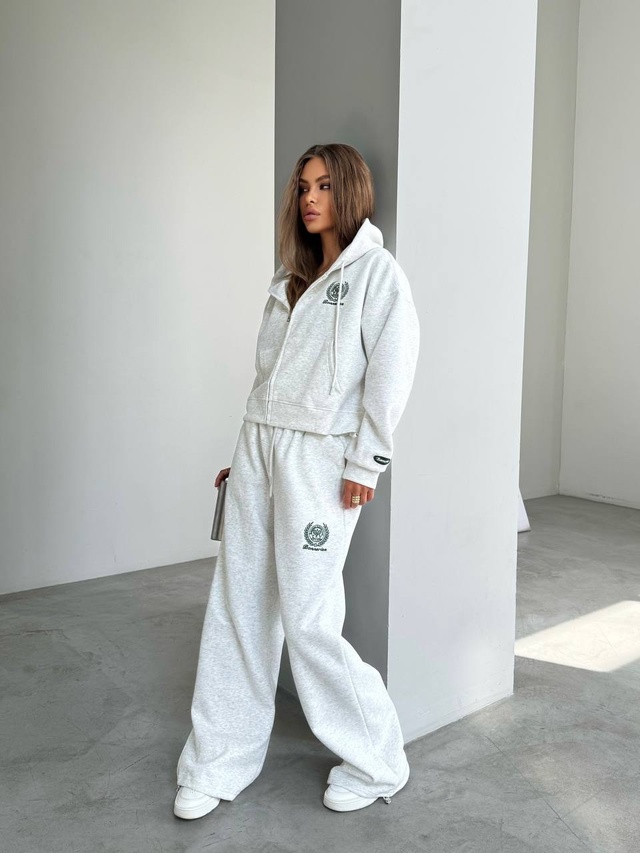 Спортивный костюм 23010096