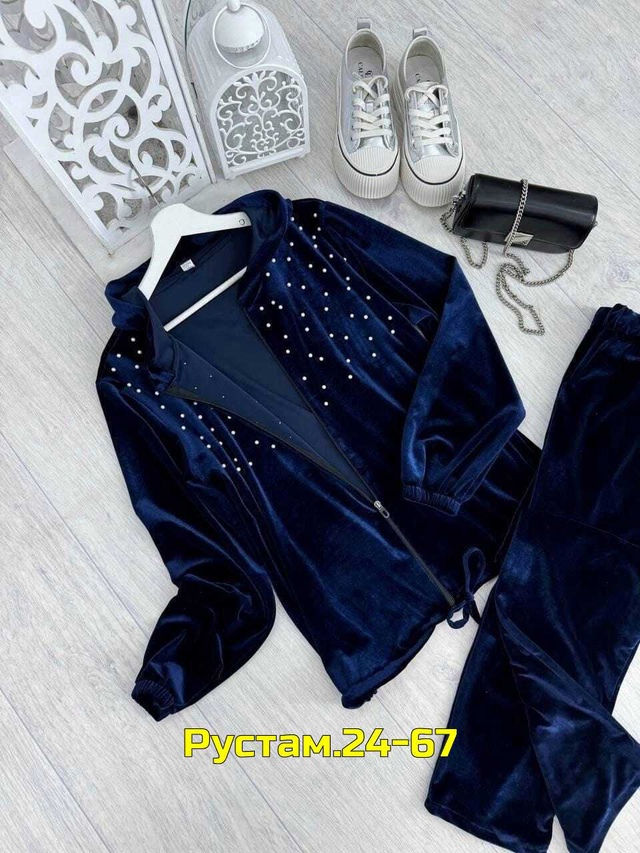 Спортивный костюм 23013323