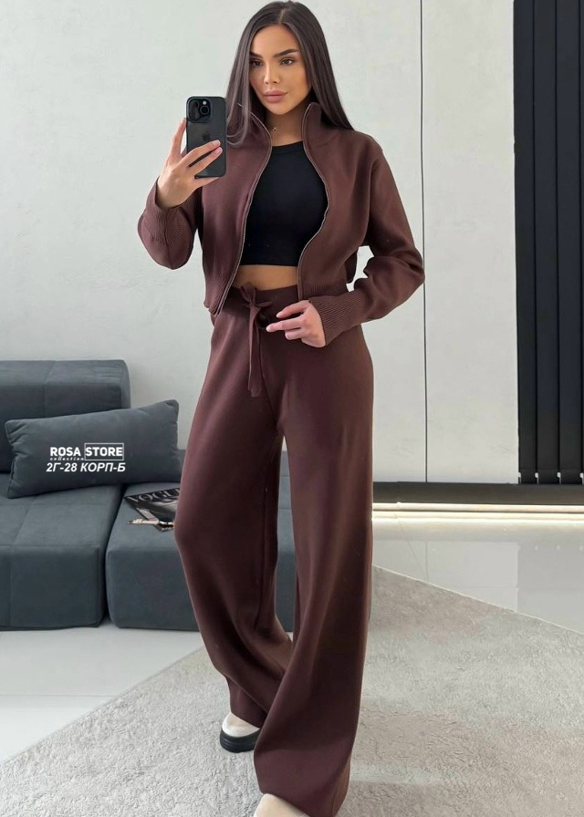 Спортивный костюм 23015558