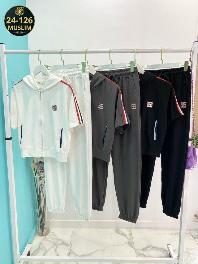 Спортивный костюм 23020843