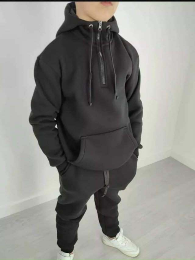 Спортивный костюм 23023978