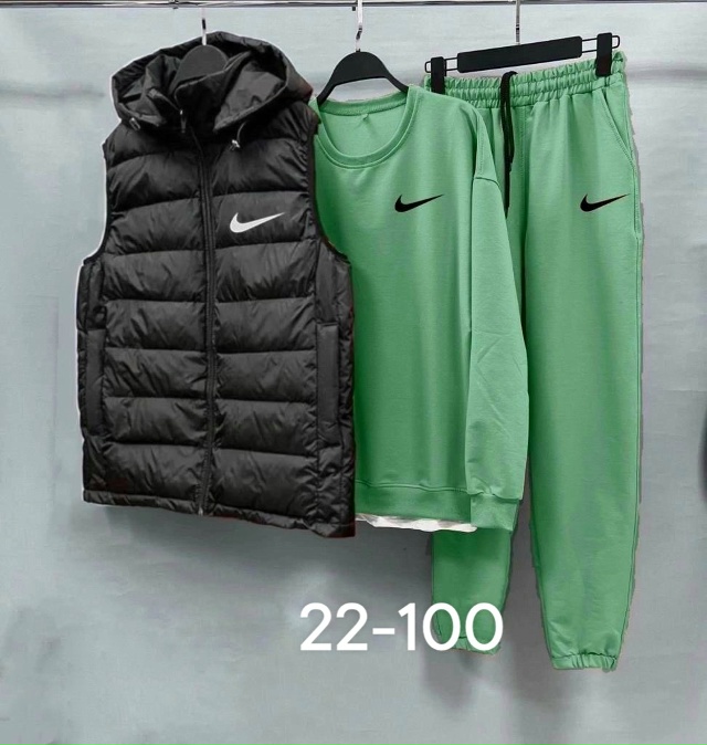 Спортивный костюм 23026876