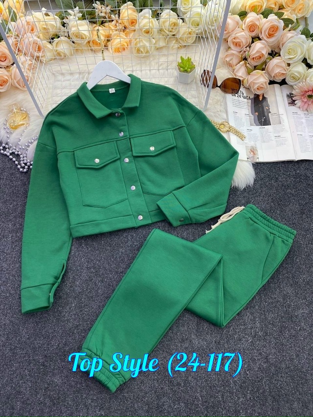 Костюм 23029371