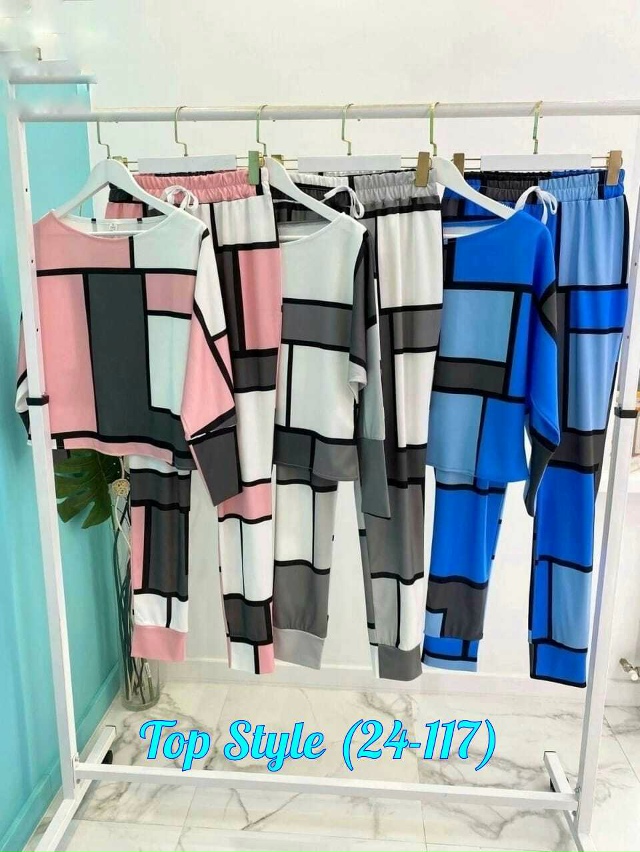 Спортивный костюм 23029099