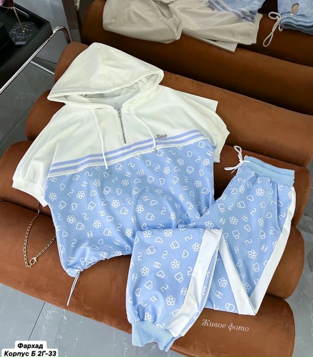 Спортивный костюм 23028978