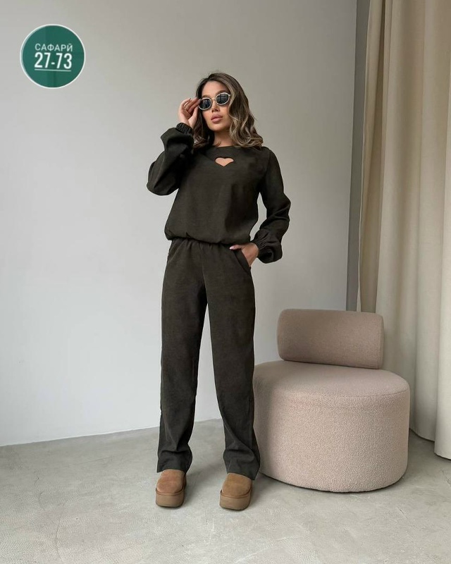 Костюм 23029438