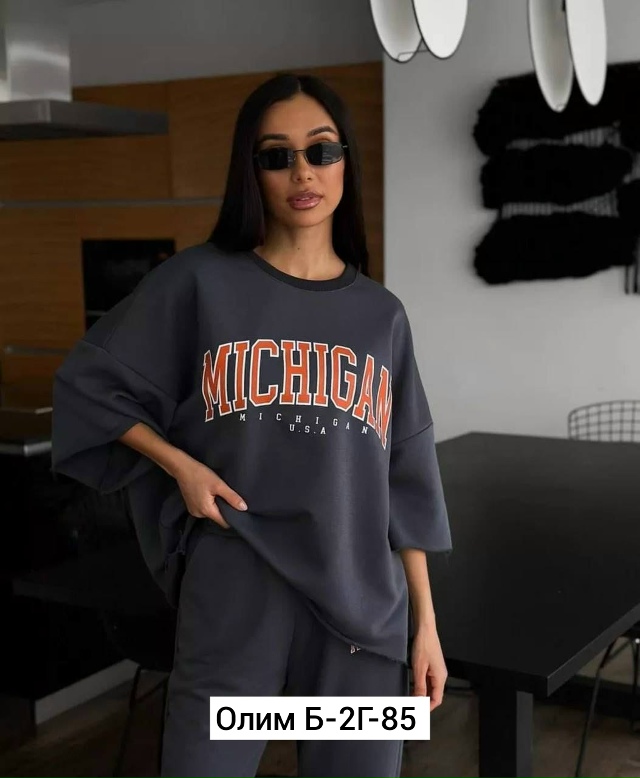 Спортивный костюм 23029574