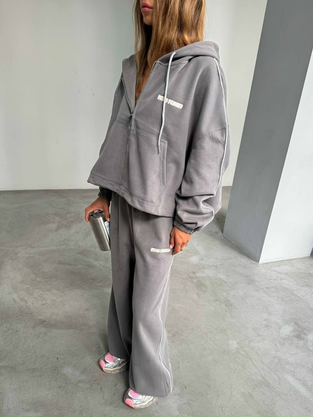 Спортивный костюм 23031019