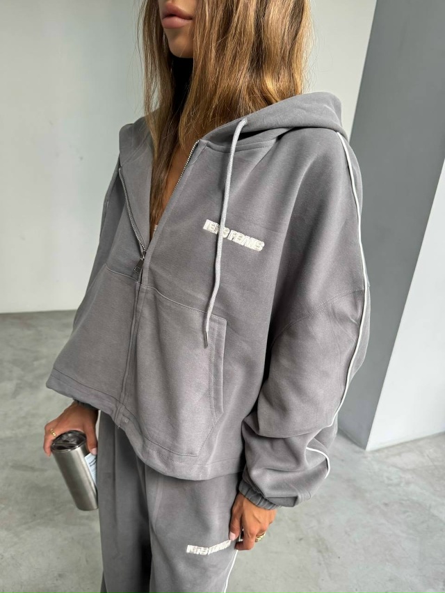 Спортивный костюм 23031019