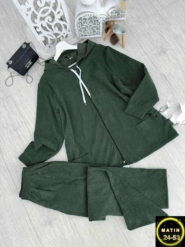 Костюм 23034177