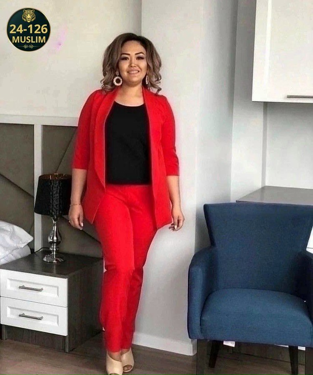 Костюм 23033570