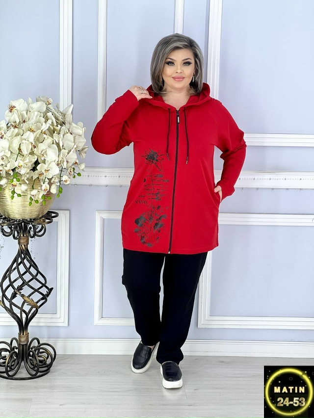 Спортивный костюм 23034657