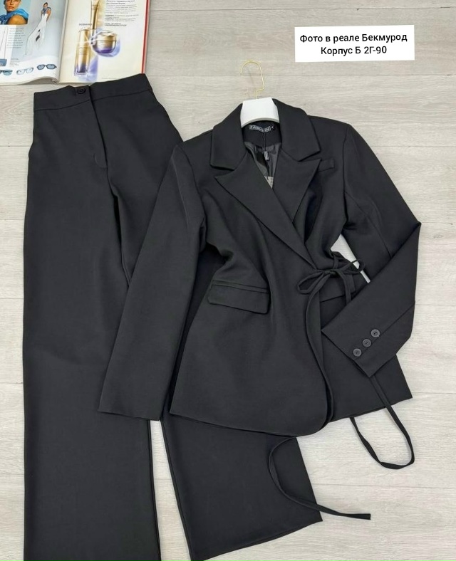 Спортивный костюм 23039292