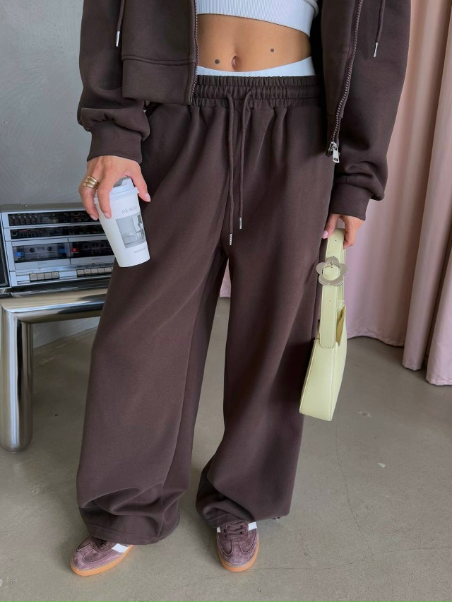 Спортивный костюм 23041601