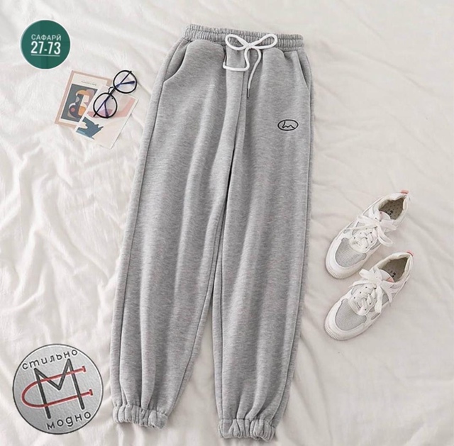 Спортивный костюм 23041569