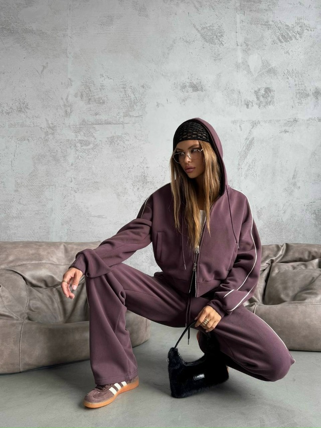 Костюм 23045506