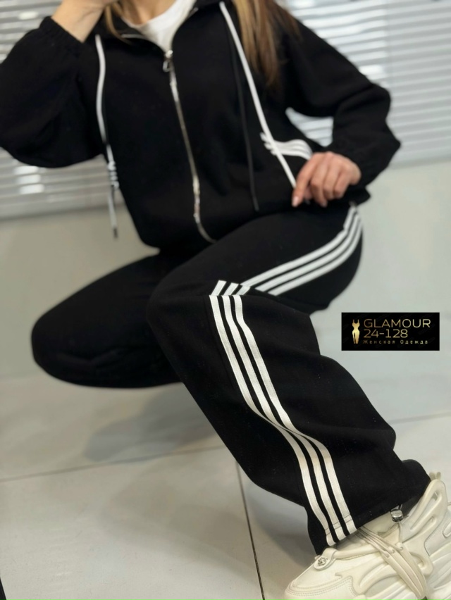 Спортивный костюм 23048853