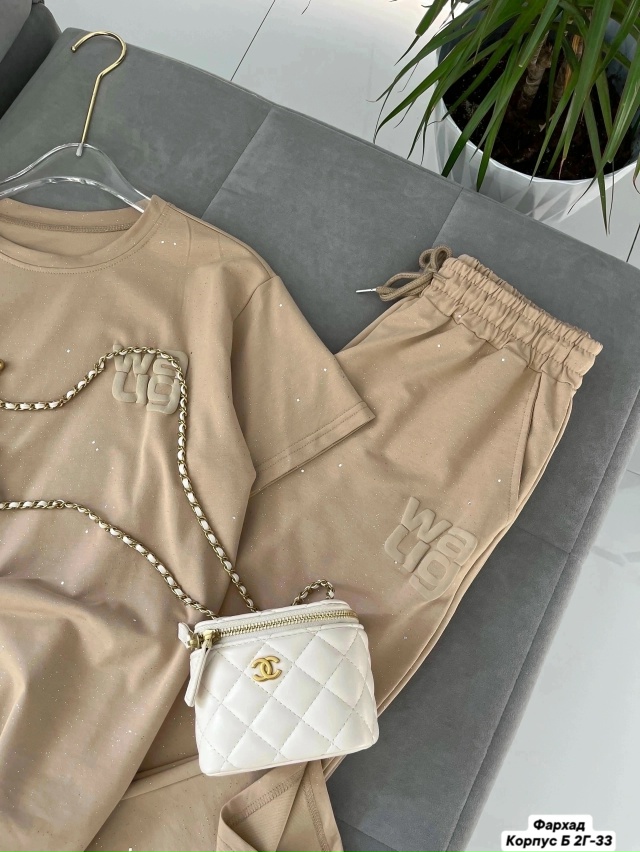 Костюм 23049027