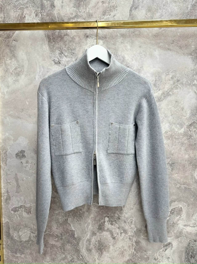 Свитер 23051141