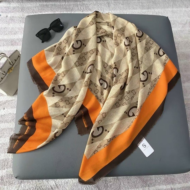 Платок 23052908