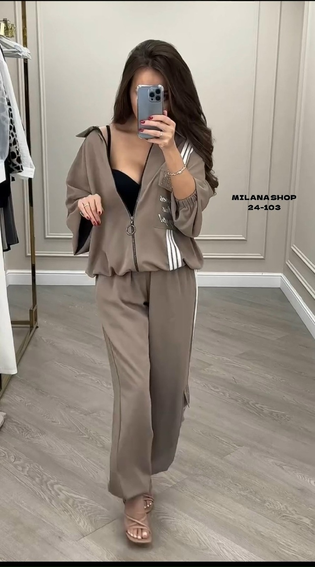 Спортивный костюм 23052893