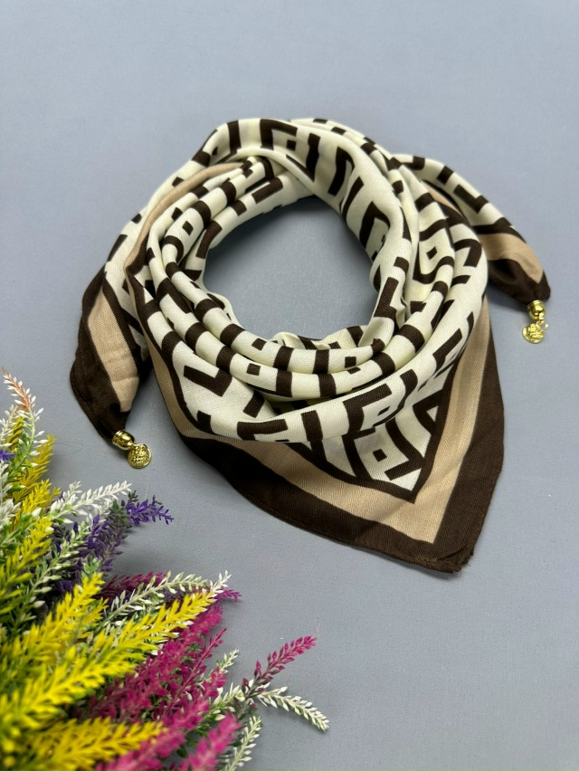 Платок 23054350