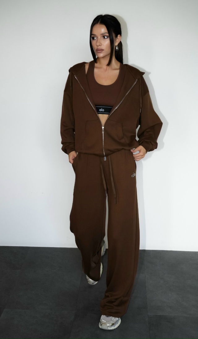 Спортивный костюм 23055048