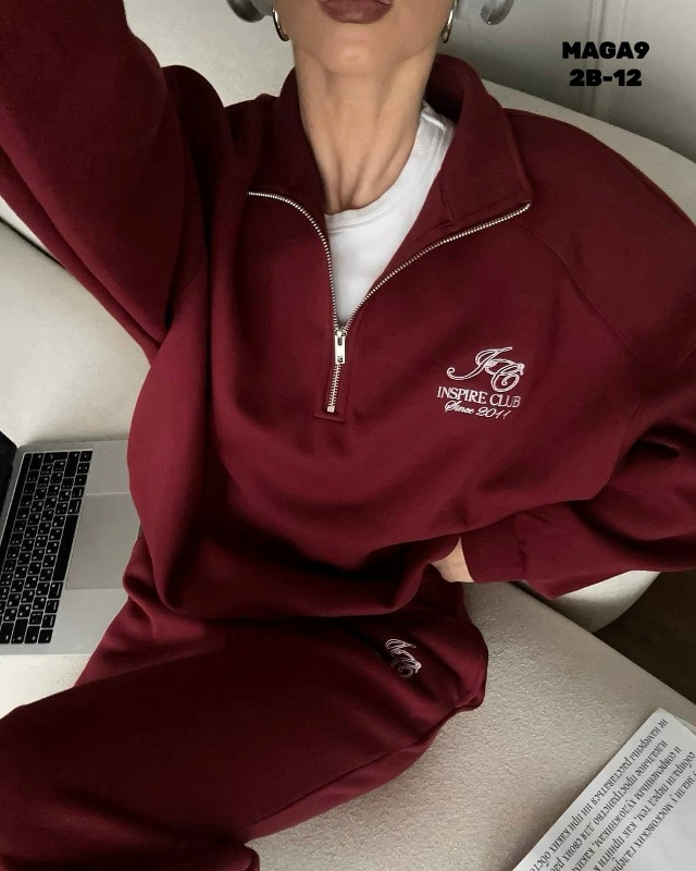 Спортивный костюм 23060748