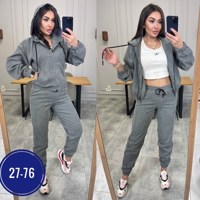 Спортивный костюм 23060518