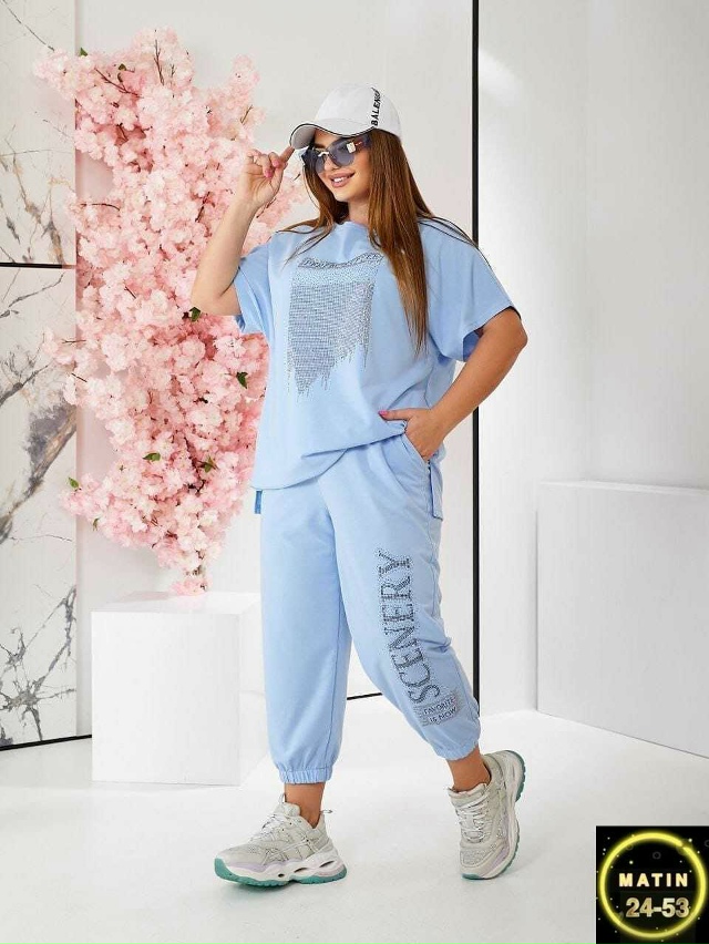 Спортивный костюм 23065318