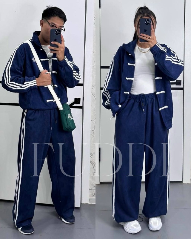 Спортивный костюм 23067280