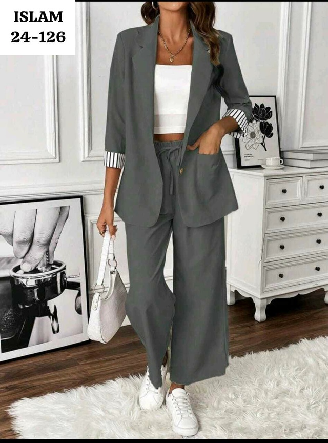 Костюм 23070214