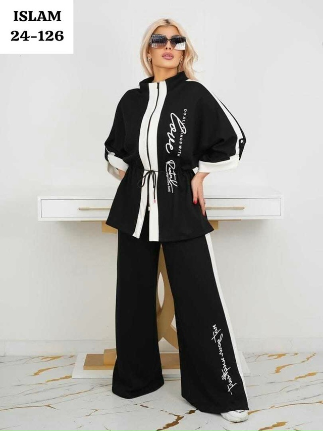 Костюм 23070930