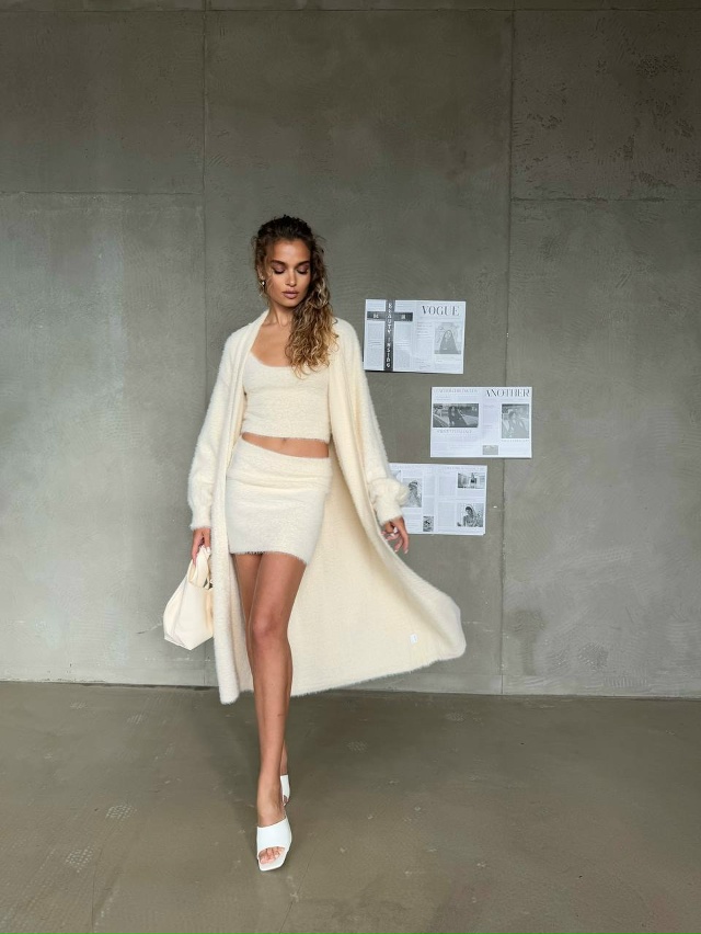 Костюм 23073136