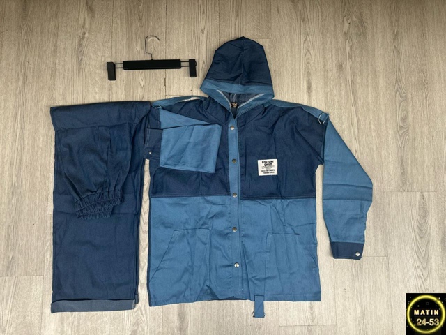 Спортивный костюм 23076669